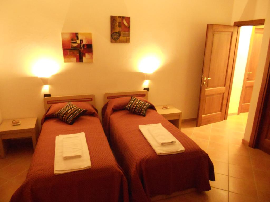 Villa Il Grappolo In Langa à Monastero Bormida Chambre photo
